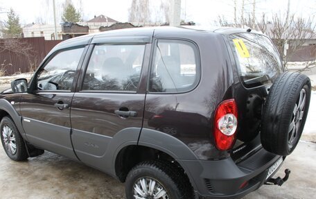 Chevrolet Niva I рестайлинг, 2013 год, 805 000 рублей, 4 фотография