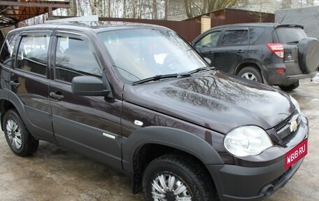 Chevrolet Niva I рестайлинг, 2013 год, 805 000 рублей, 3 фотография