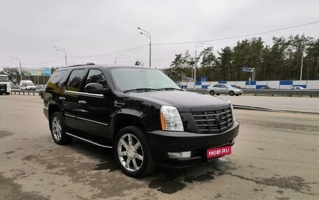 Cadillac Escalade III, 2007 год, 1 550 000 рублей, 1 фотография