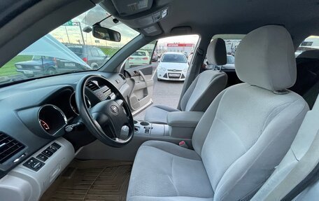 Toyota Highlander III, 2008 год, 1 850 000 рублей, 17 фотография