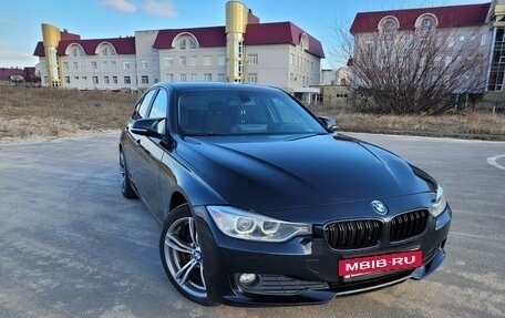 BMW 3 серия, 2013 год, 1 260 000 рублей, 8 фотография