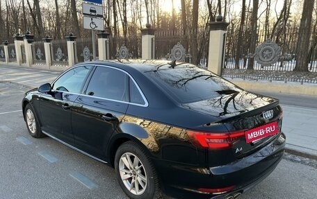 Audi A4, 2018 год, 3 100 000 рублей, 4 фотография