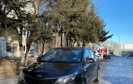 KIA Rio III рестайлинг, 2017 год, 1 000 000 рублей, 3 фотография