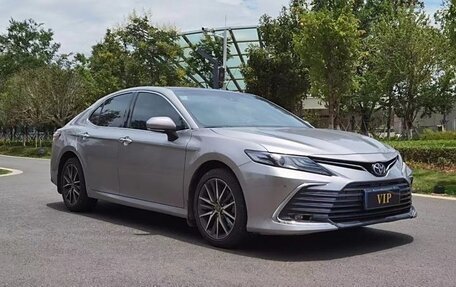 Toyota Camry, 2022 год, 2 580 000 рублей, 2 фотография