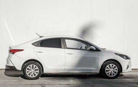 Hyundai Solaris II рестайлинг, 2020 год, 1 599 000 рублей, 5 фотография