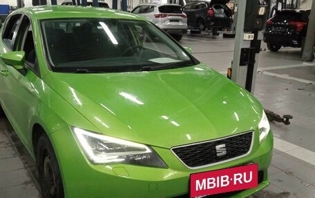 SEAT Leon III, 2013 год, 1 060 000 рублей, 2 фотография