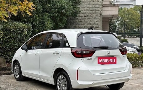 Honda Fit, 2021 год, 1 280 000 рублей, 4 фотография