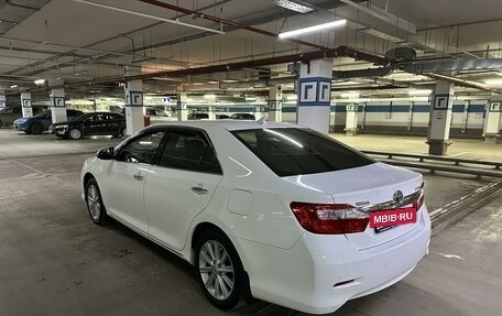 Toyota Camry, 2013 год, 1 990 000 рублей, 7 фотография