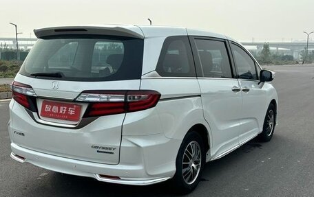 Honda Odyssey IV, 2021 год, 2 800 000 рублей, 4 фотография