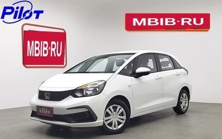 Honda Fit, 2021 год, 1 380 000 рублей, 1 фотография