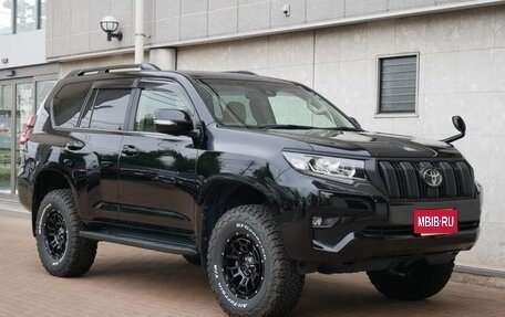 Toyota Land Cruiser Prado 150 рестайлинг 2, 2021 год, 4 121 000 рублей, 2 фотография