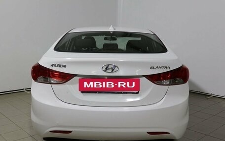 Hyundai Elantra V, 2012 год, 890 000 рублей, 6 фотография