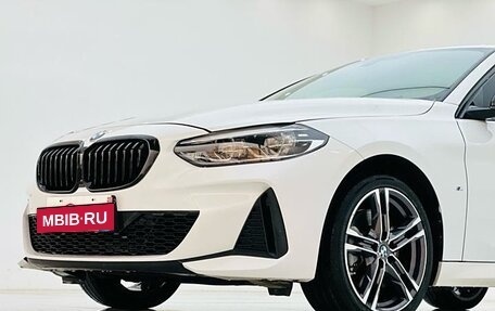 BMW 1 серия, 2021 год, 2 980 000 рублей, 4 фотография