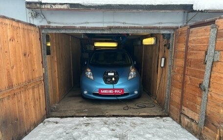 Nissan Leaf I, 2012 год, 1 250 000 рублей, 12 фотография