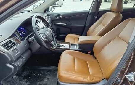 Toyota Camry, 2017 год, 2 470 000 рублей, 9 фотография