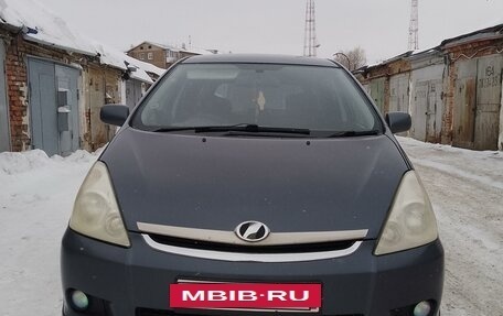 Toyota Wish II, 2003 год, 849 000 рублей, 4 фотография