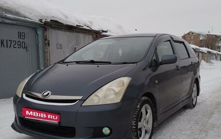 Toyota Wish II, 2003 год, 849 000 рублей, 2 фотография