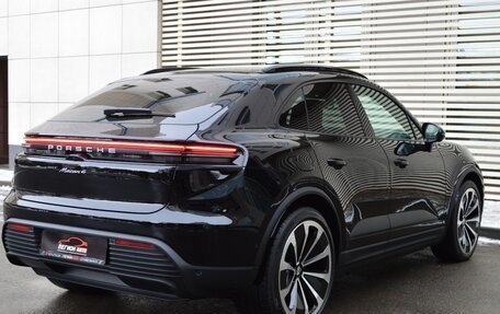 Porsche Macan, 2024 год, 21 900 000 рублей, 4 фотография