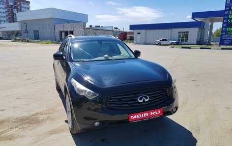 Infiniti FX II, 2010 год, 1 800 000 рублей, 1 фотография