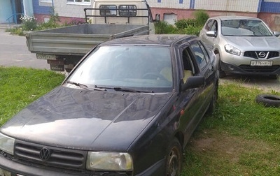 Volkswagen Vento, 1992 год, 40 000 рублей, 1 фотография