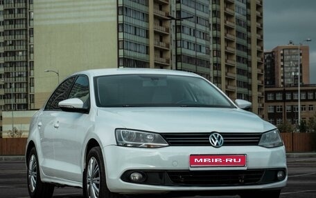 Volkswagen Jetta VI, 2014 год, 699 000 рублей, 1 фотография