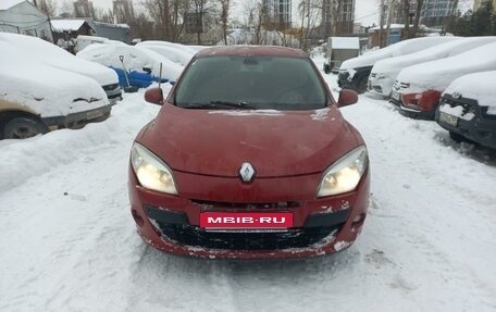 Renault Megane III, 2011 год, 630 000 рублей, 2 фотография