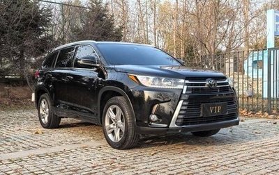 Toyota Highlander III, 2021 год, 3 400 000 рублей, 1 фотография