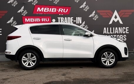 KIA Sportage IV рестайлинг, 2018 год, 2 095 000 рублей, 10 фотография