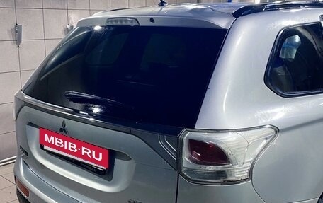 Mitsubishi Outlander III рестайлинг 3, 2013 год, 1 269 000 рублей, 2 фотография