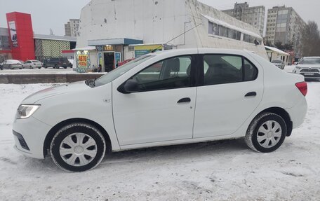 Renault Logan II, 2019 год, 825 000 рублей, 10 фотография