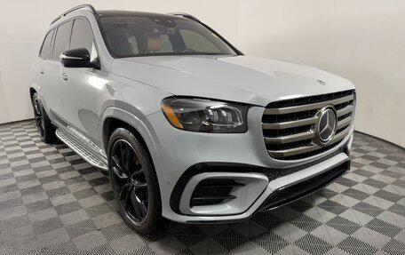 Mercedes-Benz GLS, 2024 год, 14 420 000 рублей, 3 фотография