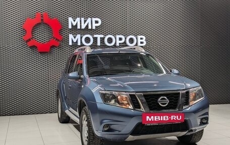 Nissan Terrano III, 2015 год, 1 360 000 рублей, 3 фотография