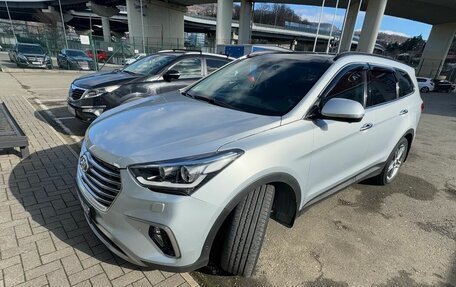 Hyundai Santa Fe III рестайлинг, 2017 год, 3 300 000 рублей, 7 фотография