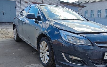 Opel Astra J, 2013 год, 400 000 рублей, 5 фотография