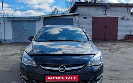 Opel Astra J, 2013 год, 400 000 рублей, 2 фотография