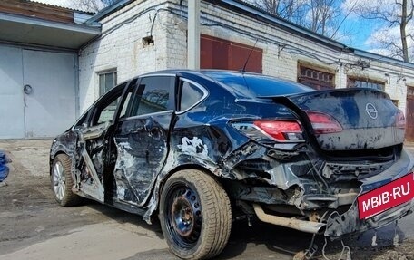 Opel Astra J, 2013 год, 400 000 рублей, 7 фотография