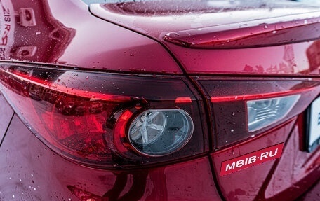 Mazda 3, 2018 год, 2 050 000 рублей, 11 фотография