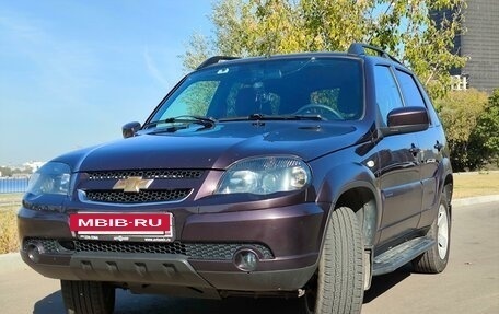 Chevrolet Niva I рестайлинг, 2018 год, 940 000 рублей, 3 фотография