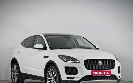 Jaguar E-Pace, 2018 год, 2 825 000 рублей, 3 фотография