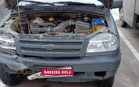 Chevrolet Niva I рестайлинг, 2004 год, 230 000 рублей, 8 фотография