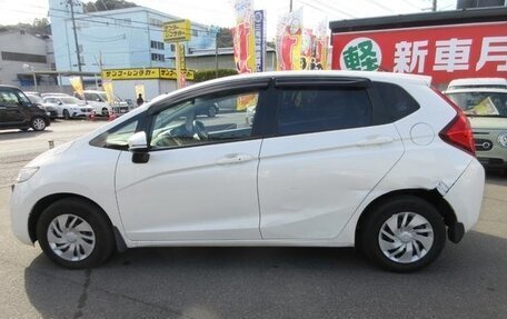 Honda Fit III, 2013 год, 820 000 рублей, 6 фотография