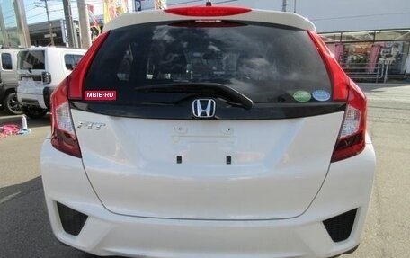 Honda Fit III, 2013 год, 820 000 рублей, 5 фотография