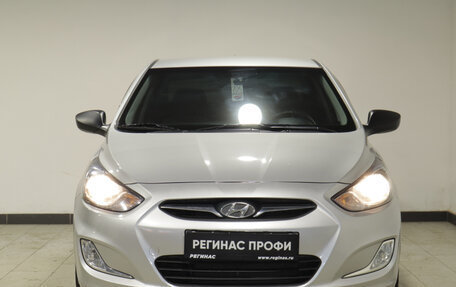 Hyundai Solaris II рестайлинг, 2012 год, 886 000 рублей, 3 фотография