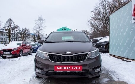 KIA Rio III рестайлинг, 2017 год, 989 000 рублей, 2 фотография