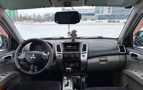 Mitsubishi Pajero Sport II рестайлинг, 2010 год, 1 700 000 рублей, 5 фотография