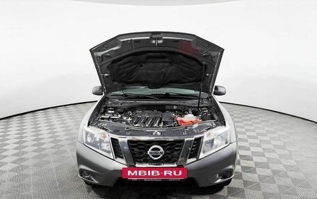 Nissan Terrano III, 2015 год, 1 050 000 рублей, 11 фотография