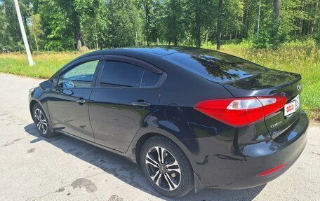 KIA Cerato III, 2013 год, 900 000 рублей, 5 фотография