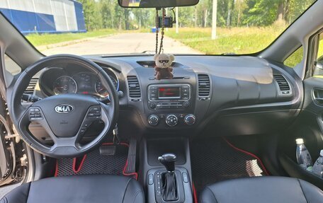 KIA Cerato III, 2013 год, 900 000 рублей, 11 фотография