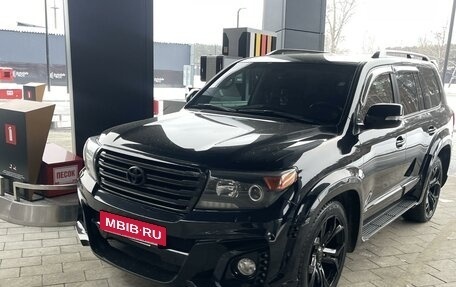 Toyota Land Cruiser 200, 2014 год, 5 400 000 рублей, 3 фотография