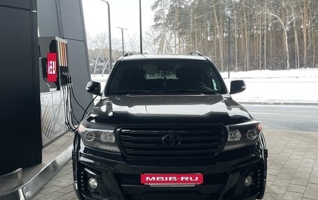 Toyota Land Cruiser 200, 2014 год, 5 400 000 рублей, 2 фотография